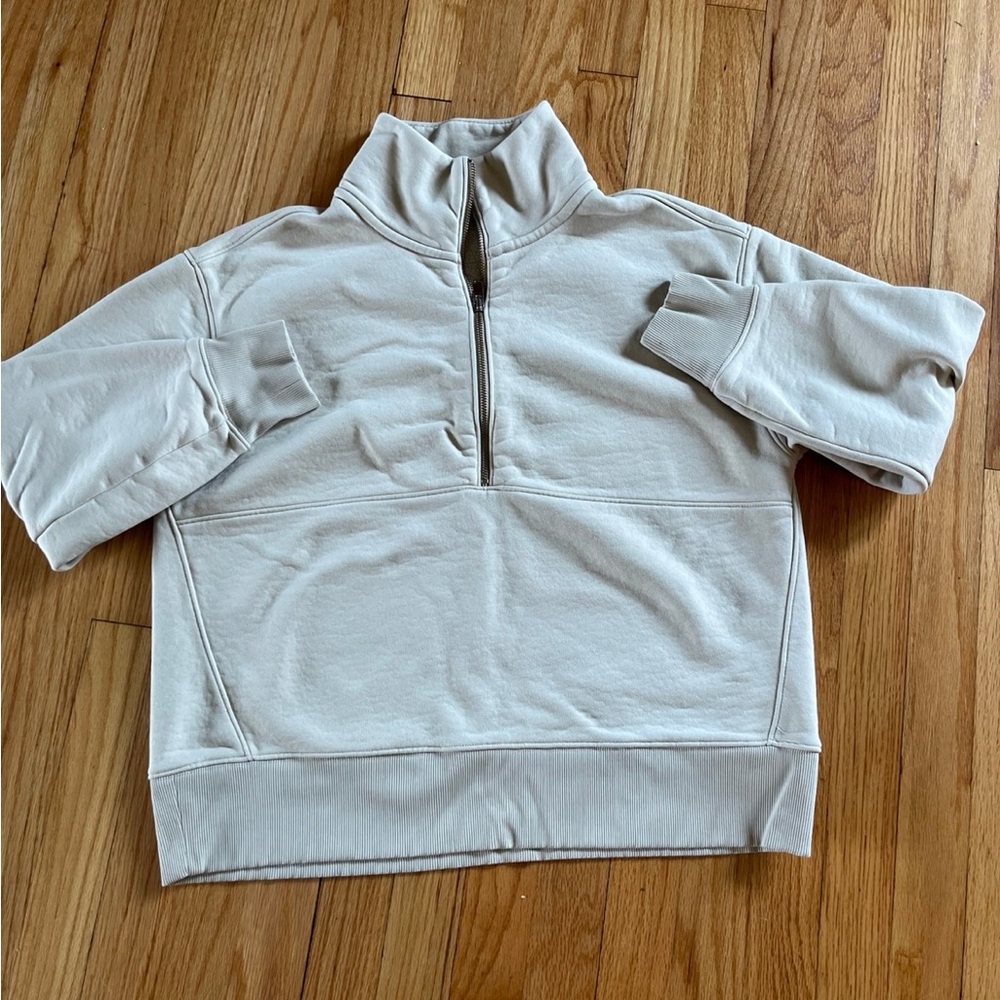 Everlane retrack laid back half zip sweatshirt